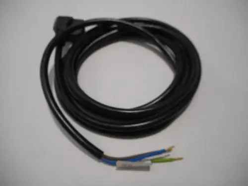 Remeha Pumpenkabel mit schwarzem Mantel und freiliegenden Anschlussdrähten in drei Farben: braun, blau und grün/gelb.